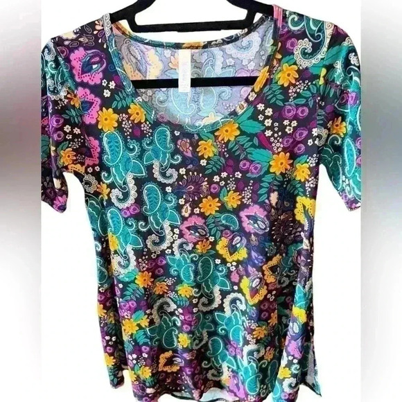 Lularoe XXS‎ paisley & floral Perfect T . NWT stunning print! Swing style, tunic - Picture 1 of 5